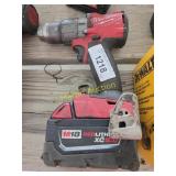 Milwaukee hammer drill with 5.0 battery