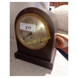 Mantle Clock +