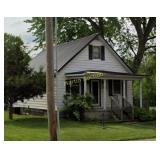 809 N. Cheney St., Taylorville, IL 62568