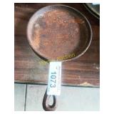 Cast iron plate