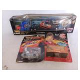 Hot Wheels Team Transporter, Nascar car (2) +