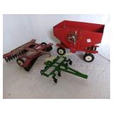Tractor Wagon & Disk +
