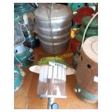 Pan set and lanterns top