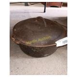 Cast Dutch oven