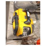 Dewalt vac