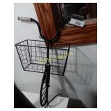 Bike basket decor