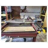 Plasma cutting table