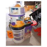 Little tikes kitchen and drawing table