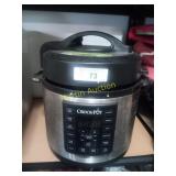 Crockpot cooker and glass bowls