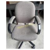 Rolling chair