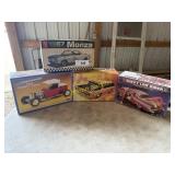 67. Corvair Monza, Ford model T, Little covered