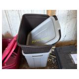 Two totes with lids