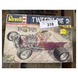 Tweedy Pie 2 unopened box