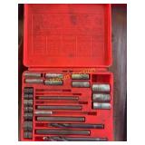 Blue point screw extractor set