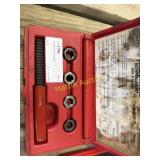 Mac tools Re-thread set