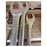 Set of Large Combination Wrenches and Hammers, Dur
