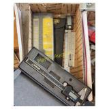Dial calipers