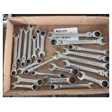 Gear wrench ratchet