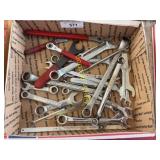 Mixed wrenches