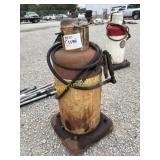 Standard Oil, 35lb Grease pump