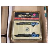Smith & Wesson knives
