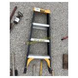 3 step Dewalt step ladder