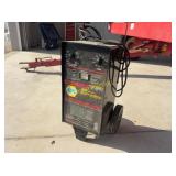 NAPA Model 85-2000 Battery Charger/Starter, 6/12V,