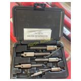 Walton tap extractor