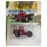 Vintage 4WD series Massey Ferguson 1/64 scale