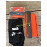 Lionz Plastic Contour Gauge Set with Storage Pouch