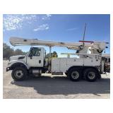 2013 International 7400 aerial truck  VUT