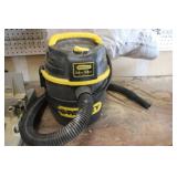 Stanley 2HP 2.5Gallon Shop Vac