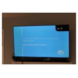 Hi-Sense 60' Smart TV with Bose Soundbar &