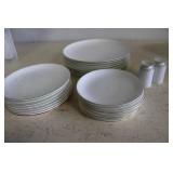 Wedgwood ' Susie Copper' 8 place Setting
