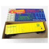 LVRC 5371 Box Car Roundhouse HO Scale Model Train