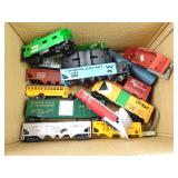 Lot of Misc. HO Scale Model Trains - FOR PARTS