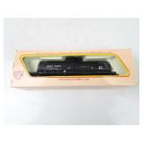 ACFX 73175 Tanker Car IHC HO Scale Model Train in