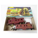 Union Pacific 3821 Caboose & Caboose Shell