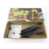 Lot of 2 Small Flat Cars Athearn HO Scale Model