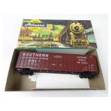Southern 19785 Plug Door Box Car Athearn HO Scale