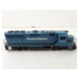 Boston & Maine 568 HO Scale Diesel Locomotive