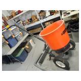 Ferti-Lome Ev-N-Spread Seed Spreader