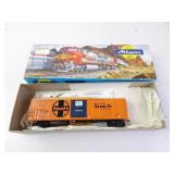 Santa Fe MTC 1020 Box Car Athearn HO Scale Model