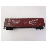 Missouri Pacific 98076 Cushion Car HO Scale Model