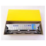 Soo Line Covered Hopper 70639 Accurail HO Scale