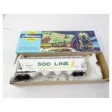 Soo Line Grain Hopper 93682 Athearn HO Model