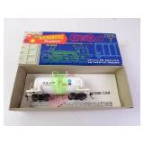 GATX Shorty Tank Car 40622 Roundhuse HO Scale