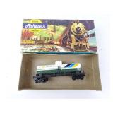 ADM Corn Sweeteners Tank 18003 Athearn HO Scale