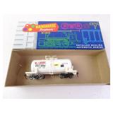 Emery UTLX 85922 Modern Tank Car Roundhuse HO