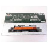 Milwaukee Road RSC-2 977 Locomotive Kato HO Scale